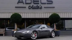 Grijs, metallic lak Gebruikt 2008 Aston Martin V8 Vantage Coupé | € 51.995 (Eerlijke prijs)