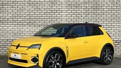 Geel Nieuw 2025 Renault R5 Urban Hatchback | € 31.245 (Eerlijke prijs)