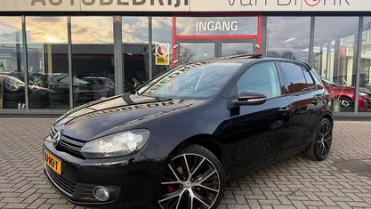 Occasion 2017 VW Golf VII Highline Hatchback | € 5.745 (Super prijs)