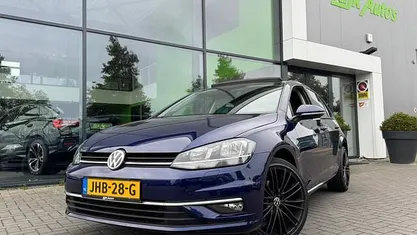 Occasion 2019 VW Golf VII Highline Hatchback | € 19.489 (Goede deal)