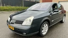 Grijs Gebruikt 2004 Renault Vel Satis Expression+ Hatchback | € 3.450 (Eerlijke prijs)