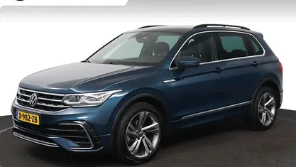 Blauw Occasion 2024 VW Tiguan Business+ SUV | € 37.450 (Super prijs)