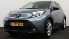 Grijs metallic Gebruikt 2024 Toyota Aygo Limited Hatchback | € 19.445 (Eerlijke prijs)