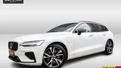 Stationwagon Gebruikt 2020 Volvo V60 R-Design Stationwagen | € 32.944 (Eerlijke prijs)
