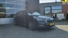 Zwart Gebruikt 2021 Skoda Octavia Business Line Stationwagen | € 22.750 (Goede deal)
