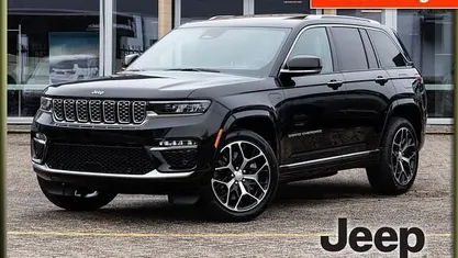 Nieuw Jeep Grand Cherokee Summit 379 PK (278 kW) 2025 Zwart SUV