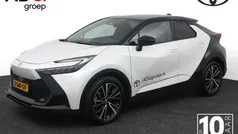 Wit Gebruikt 2024 Toyota C-HR Edition SUV | € 41.950 (Eerlijke prijs)