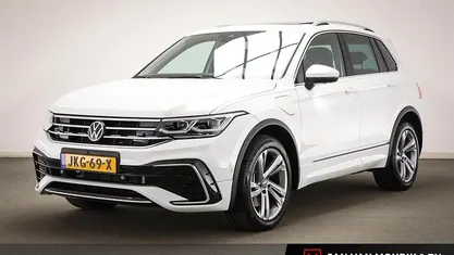 Wit Gebruikt 2024 VW Tiguan Business SUV | € 44.095 (Eerlijke prijs)
