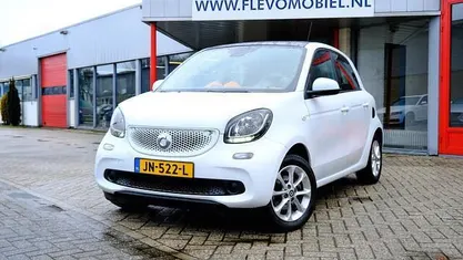 Occasion Smart ForFour Proxy 71 PK (52 kW) 2015 Wit Hatchback