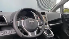 Gebruikt 2012 Toyota Verso-S Comfort MPV | € 7.944 (Eerlijke prijs)