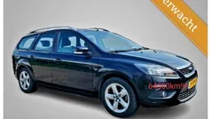 Zwart Gebruikt 2011 Ford Focus Stationwagen | € 8.250 (Eerlijke prijs)