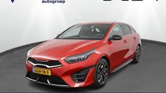 Rood Gebruikt 2024 Kia ProCeed GT-Line Hatchback | € 31.950 (Goede deal)