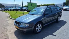 Grijs Gebruikt 2005 Skoda Octavia Stationwagen | € 1.999 (Goede deal)