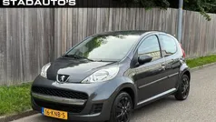 Grijs Gebruikt 2010 Peugeot 107 Hatchback | € 3.795 (Eerlijke prijs)