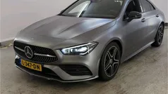 Grijs Gebruikt 2021 Mercedes CLA200 Business Sedan | € 30.950 (Eerlijke prijs)