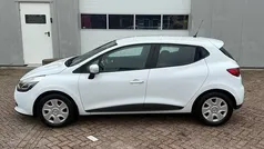 Gebruikt 2014 Renault Clio IV Expression Hatchback | € 4.950 (Eerlijke prijs)