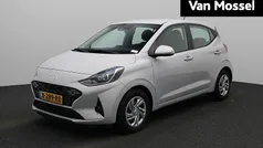 Gebruikt 2024 Hyundai i10 Premium Hatchback | € 18.240 (Eerlijke prijs)