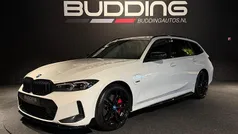 Gebruikt 2022 BMW 330e M Performance Stationwagen | € 36.950 (Goede deal)