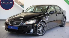 Zwart Gebruikt 2006 Lexus IS250 Sport Line Sedan | € 7.911 (Eerlijke prijs)