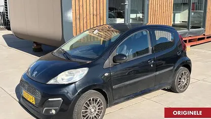 Occasion Peugeot 107 Envy 68 PK (50 kW) 2013 Hatchback