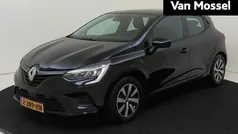 Gebruikt 2024 Renault Clio V Evolution Hatchback | € 20.930 (Goede deal)