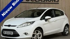 Wit Gebruikt 2009 Ford Fiesta Titanium Hatchback | € 4.999 (Eerlijke prijs)