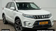 Wit Gebruikt 2024 Suzuki Vitara Style SUV | € 30.450 (Eerlijke prijs)