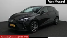 Zwart Gebruikt 2023 MG MG4 EV Luxury Hatchback | € 23.995 (Eerlijke prijs)