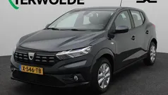 Gebruikt 2021 Dacia Sandero Expression Hatchback | € 14.340 (Eerlijke prijs)