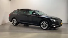 Zwart Gebruikt 2020 Skoda Superb Business Line Stationwagen | € 23.400 (Eerlijke prijs)