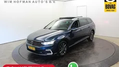 Blauw Gebruikt 2021 VW Passat Pro Stationwagen | € 26.740 (Eerlijke prijs)