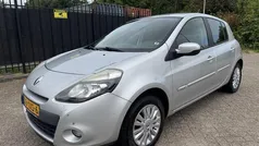 Grijs Gebruikt 2012 Renault Clio R.S. Collection Hatchback | € 2.250 (Goede deal)