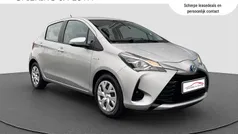 Gebruikt 2019 Toyota Yaris Hybrid Active Hatchback | € 14.390 (Goede deal)