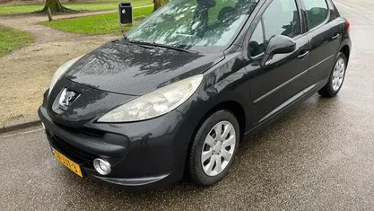 Occasion Peugeot 207 95 PK (69 kW) 2009 Hatchback