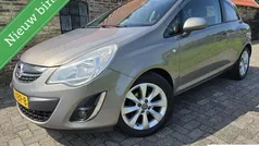 Gebruikt 2012 Opel Corsa Edition Hatchback | € 2.990 (Eerlijke prijs)