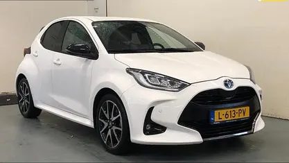 Occasion 2021 Toyota Yaris Executive Hatchback | € 21.490 (Eerlijke prijs)