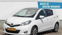 Wit Gebruikt 2012 Toyota Yaris Hatchback | € 6.845 (Eerlijke prijs)