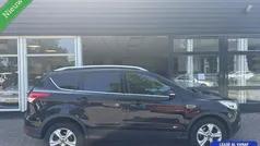 Zwart Gebruikt 2015 Ford Kuga Trend SUV | € 10.500 (Super prijs)
