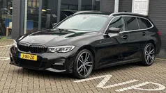Zwart Gebruikt 2020 BMW 330 Executive Stationwagen | € 28.995 (Eerlijke prijs)