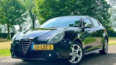 Zwart Gebruikt 2010 Alfa Romeo Giulietta Distinctive Hatchback | € 4.950 (Eerlijke prijs)