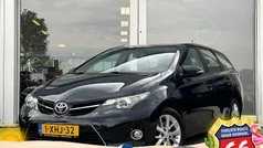 Grijs Gebruikt 2014 Toyota Auris Stationwagen | € 11.450 (Eerlijke prijs)