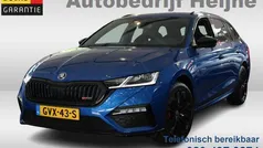 Blauw Gebruikt 2022 Skoda Octavia Sport Stationwagen | € 31.445 (Eerlijke prijs)