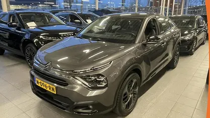 Occasion 2021 Citroën C4 Feel SUV | € 14.890 (Eerlijke prijs)