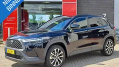 Zwart Gebruikt 2024 Toyota Corolla Cross Style SUV | € 35.900 (Eerlijke prijs)