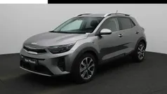 Gebruikt 2024 Kia Stonic SUV | € 26.400 (Eerlijke prijs)