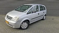 Grijs Gebruikt 2005 Opel Meriva Essentia MPV | € 1.850 (Eerlijke prijs)