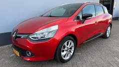 Rood Gebruikt 2016 Renault Clio GrandTour LIMITED Stationwagen | € 8.450 (Goede deal)