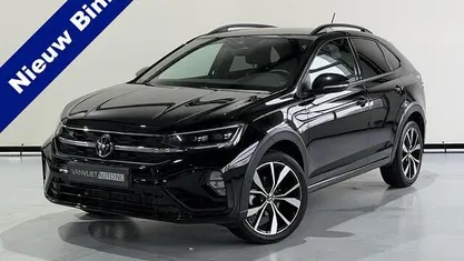 Zwart Gebruikt 2025 VW Taigo R-line Edition SUV | € 29.950 (Eerlijke prijs)
