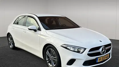 Gebruikt 2020 Mercedes A160 Progressive Hatchback | € 19.990 (Eerlijke prijs)