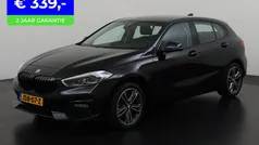 Gebruikt 2022 BMW 118 Shadowline Hatchback | € 26.695 (Eerlijke prijs)